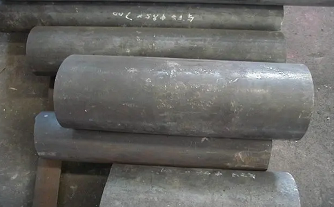 郑州某家制造公司采购2/3高低齿硬质合金带锯条锯切尺寸500mm，面积1963c㎡表面硬化钢